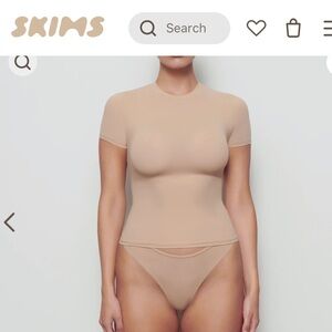 Skims ~ small clay tee